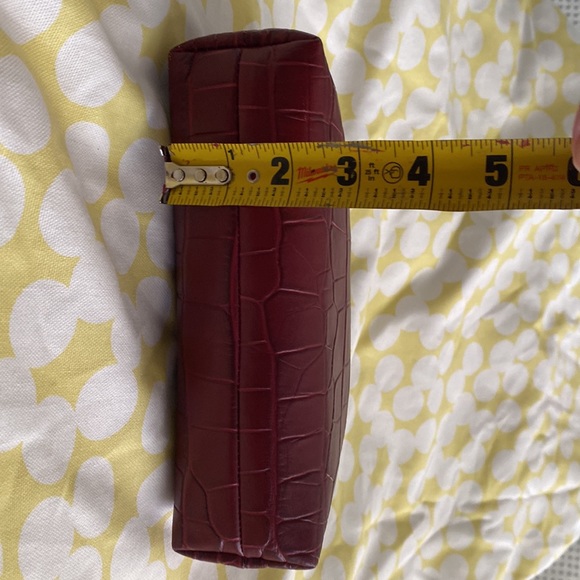 Kate Spade Faux Crocodile embossed cosmetic case - Picture 12 of 13